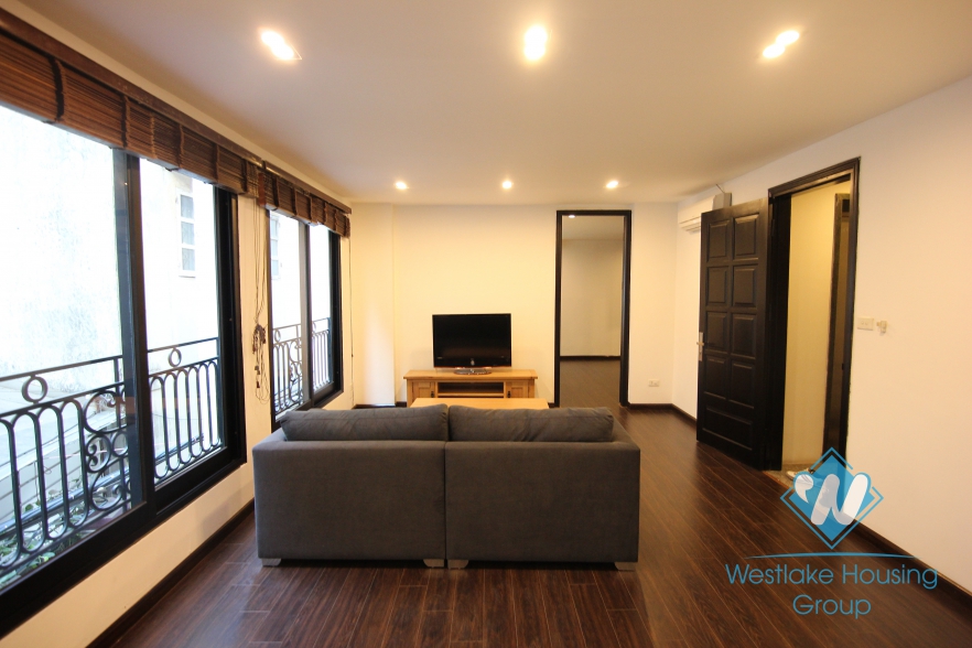02 bedrooms apartment for rent in Xuan Dieu Street, Tay Ho, Hanoi.